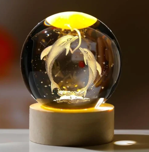 crystal ball Dolphin 6cm